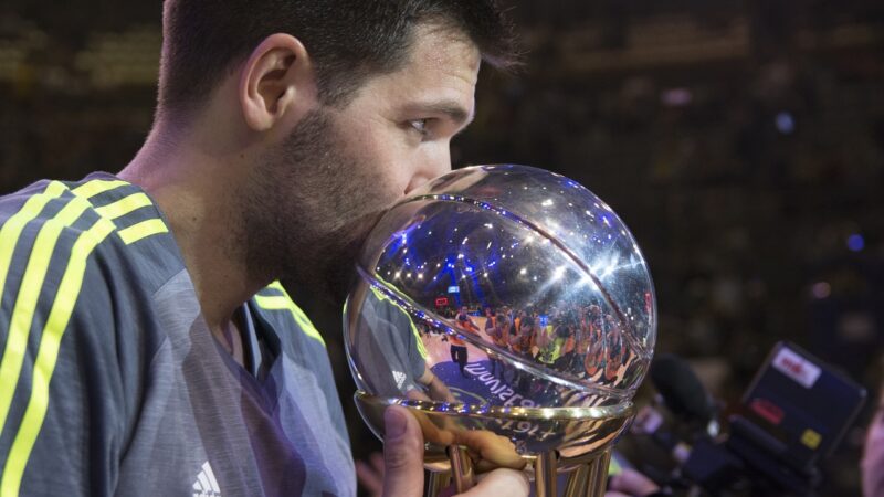 Finalmente, ele foi o homem do jogo após vencer