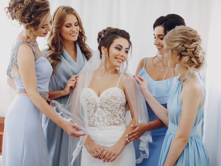 Vestido de noiva recém-lançado a preço baixo