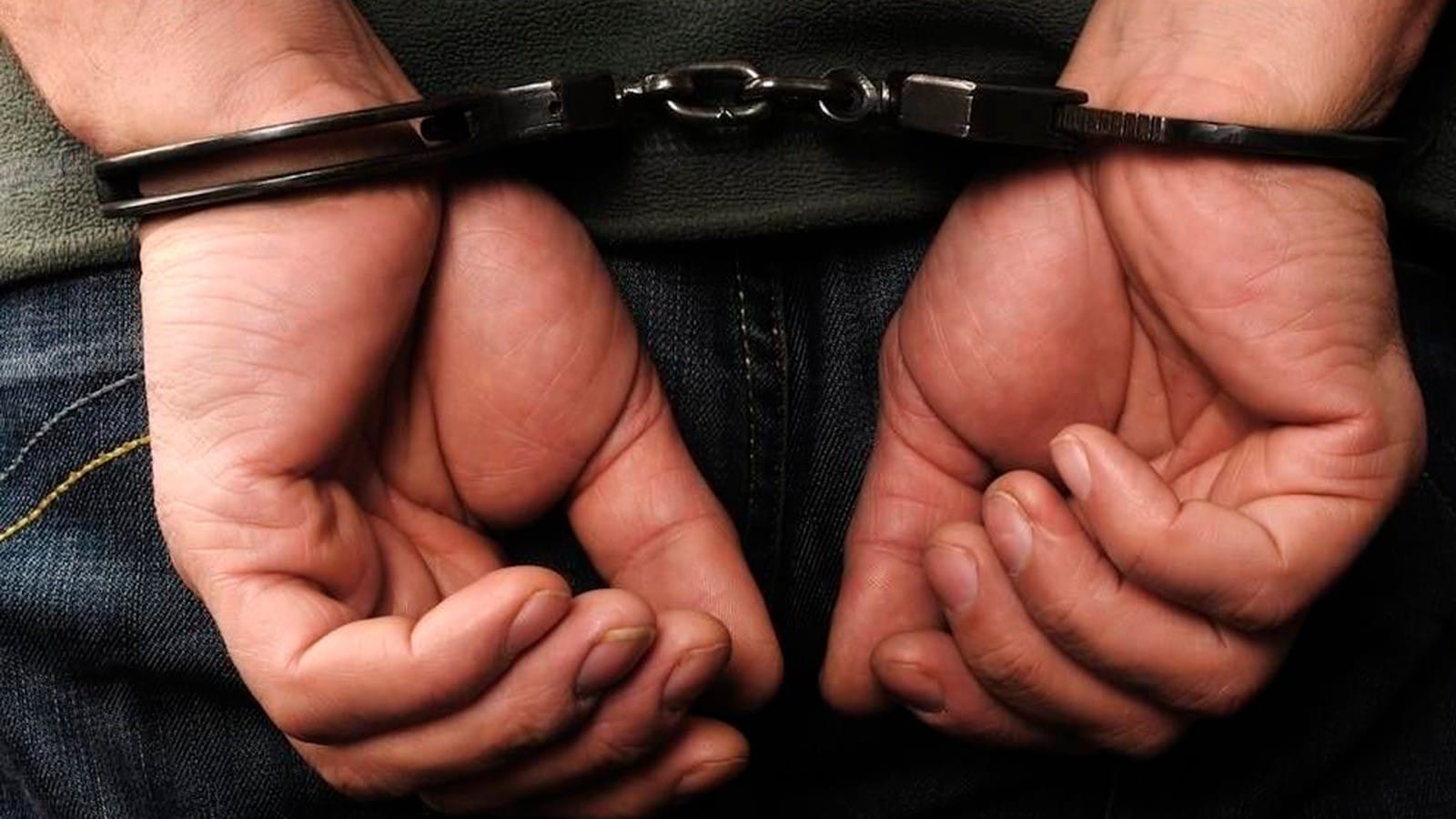 Homem preso por homicídio ao tentar embarcar em aeroporto de Santarém