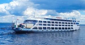 Partiu barco! Portal de informações e viagens de barco da Região Norte