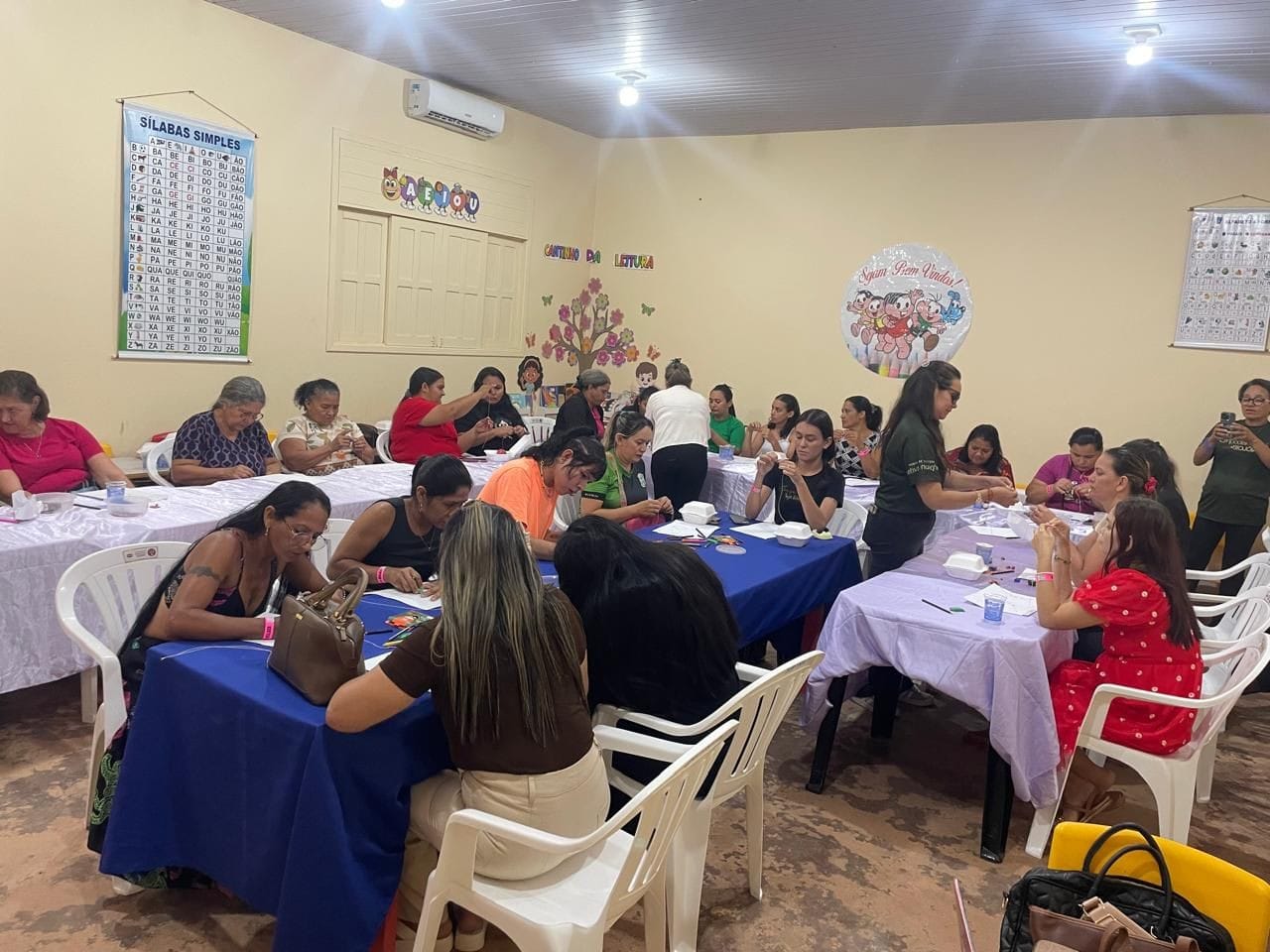 Oficinas Gratuitas de Biojoias Empoderam Mulheres em Rurópolis